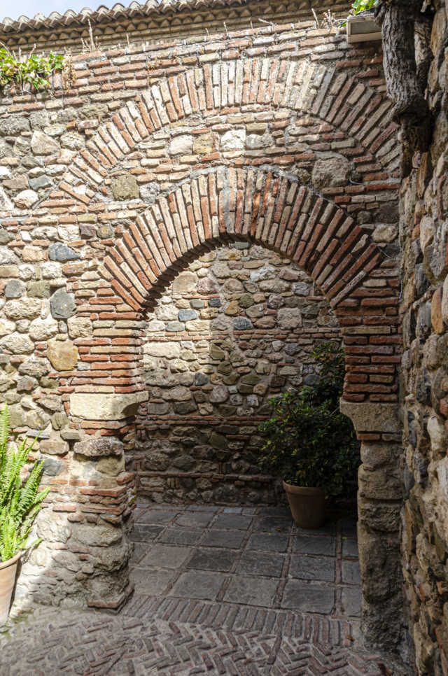 Málaga 094 - Alcazaba.jpg
